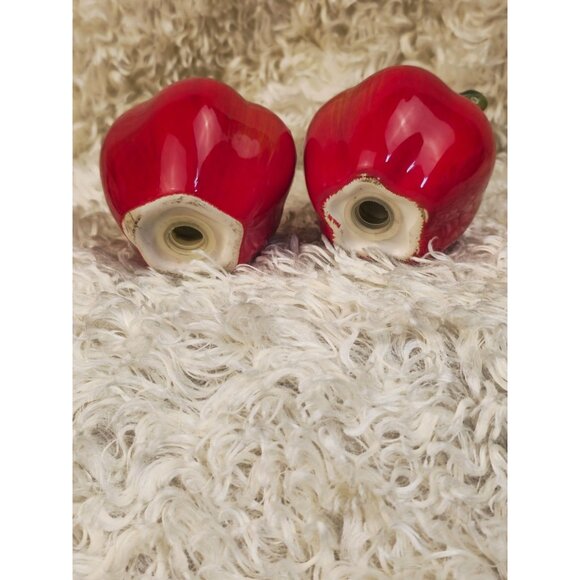 Vintage Apple Salt and Pepper Shakers - Picture 6 of 6